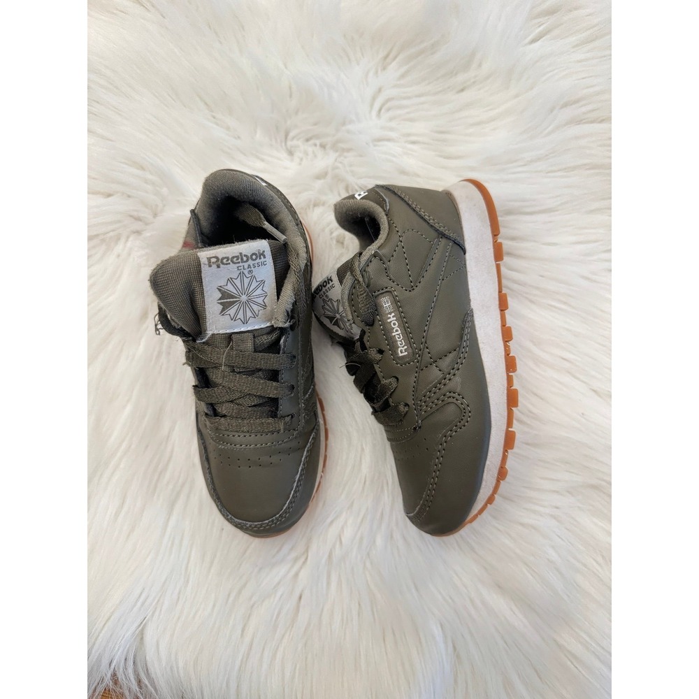 Reebok green sneakers size 11‎ GUC